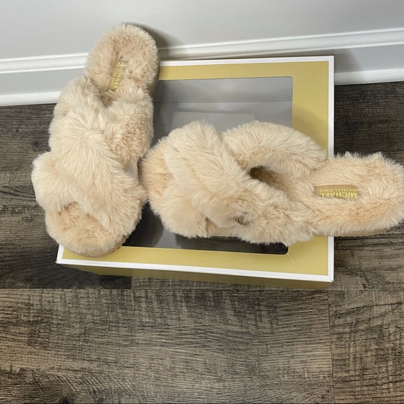 Micheal Kors Furry Slides, Tan/Beige, Size 10 - Picture 3 of 3